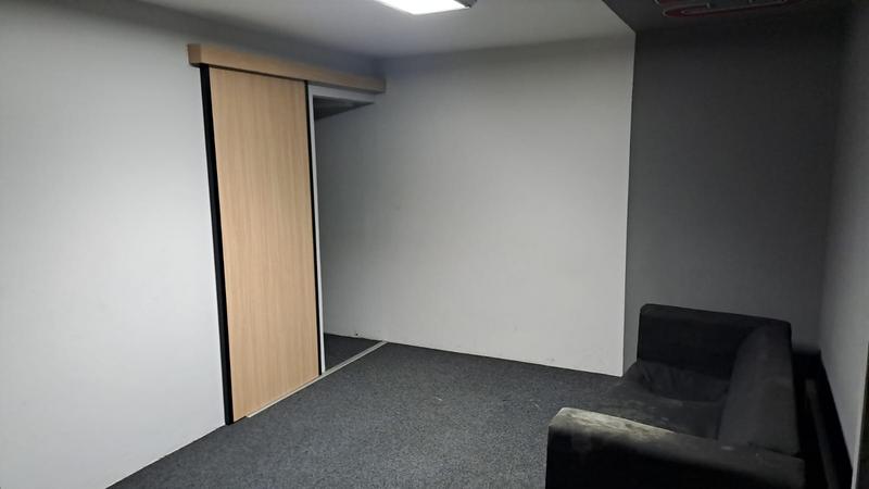 To Let commercial Property for Rent in Newton Park Eastern Cape